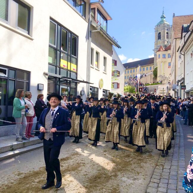 2B4863BE 4567 44AC 97C5 19E415096199