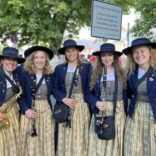 35E0083B E13A 4E85 B07C 7A526380B5D2