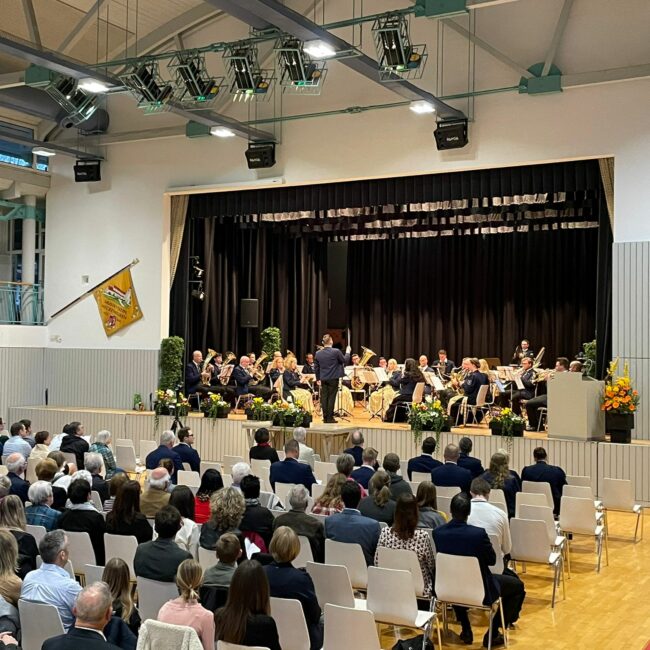 4169EEA8 6507 4301 AD52 927CFA452B26