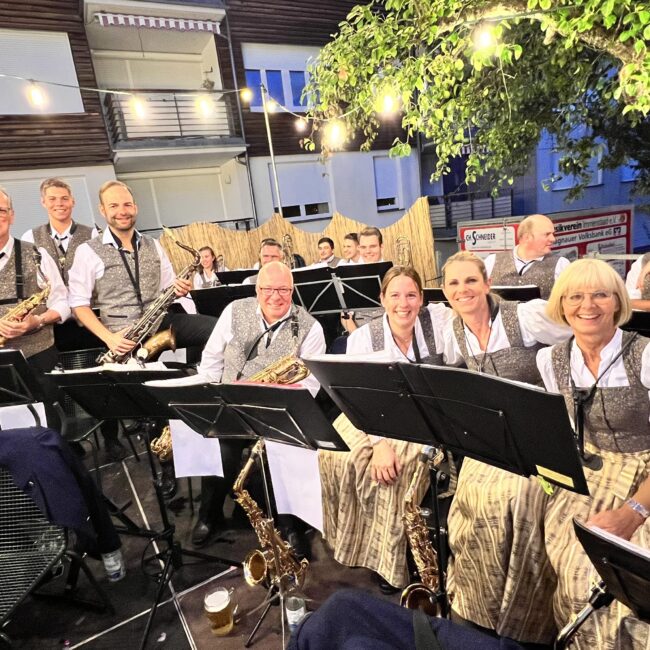 483F11DE 2E12 44CF 8C32 6FBDC56DF3C9