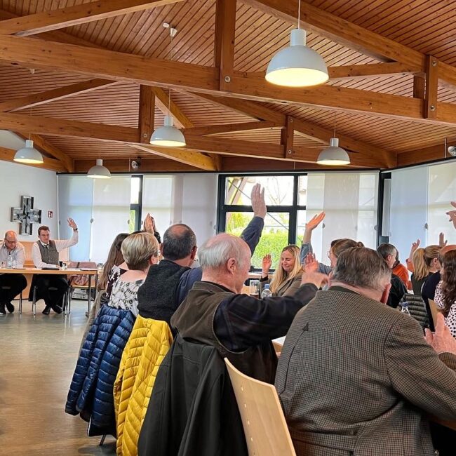 6679F2E0 CB14 4A01 82F3 75F58E0CFC0A