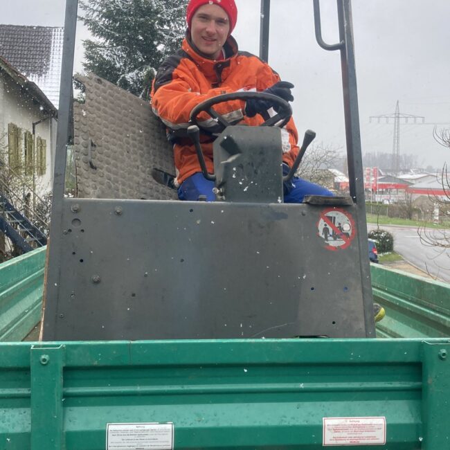 89DDB30F 9299 42E2 98C9 759E54FEF473