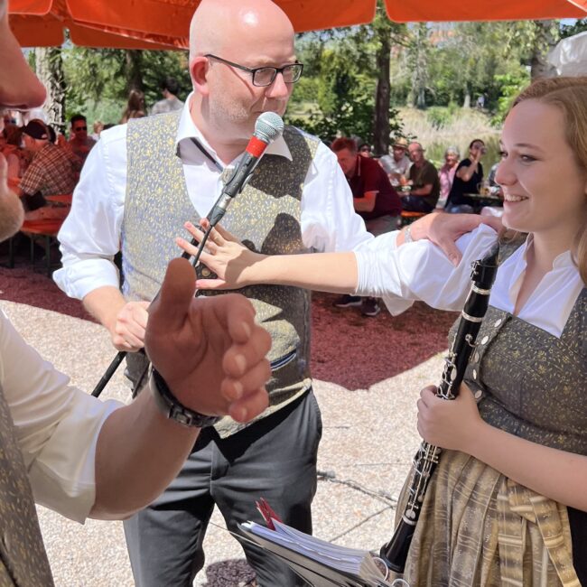 AE6CE4B8 4DCC 45D2 8C9E 4F76D5D6C42C