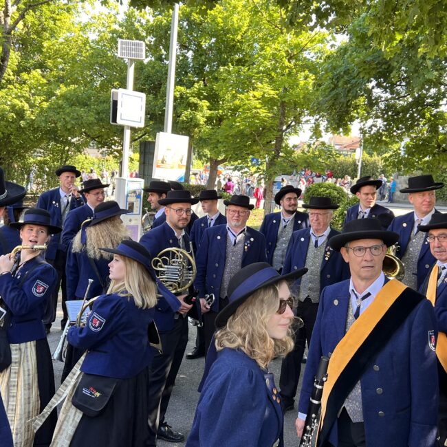 B055230D 0C02 4D4D 8211 C9C49F5AB375