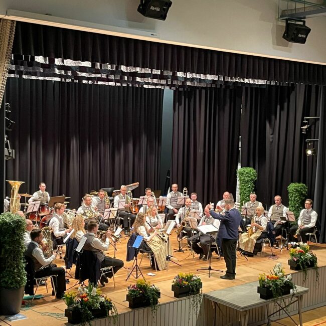 B66AAA9F 9233 4C55 8BDC CE6C064243E9