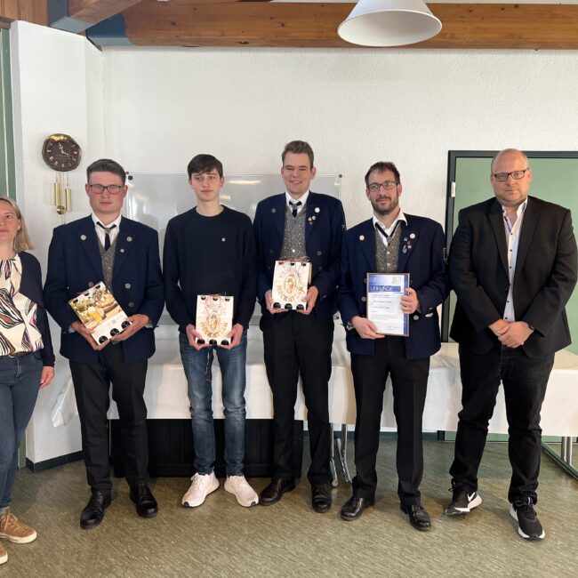 C727B6DB D017 48F1 AD73 013A7841F0E7