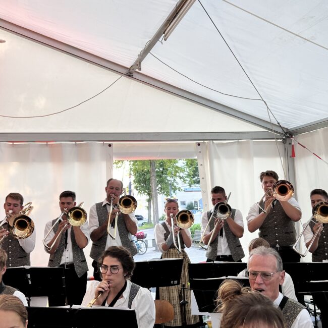 C79EB116 3905 4D0C ACBA 5C622C4CFC9C