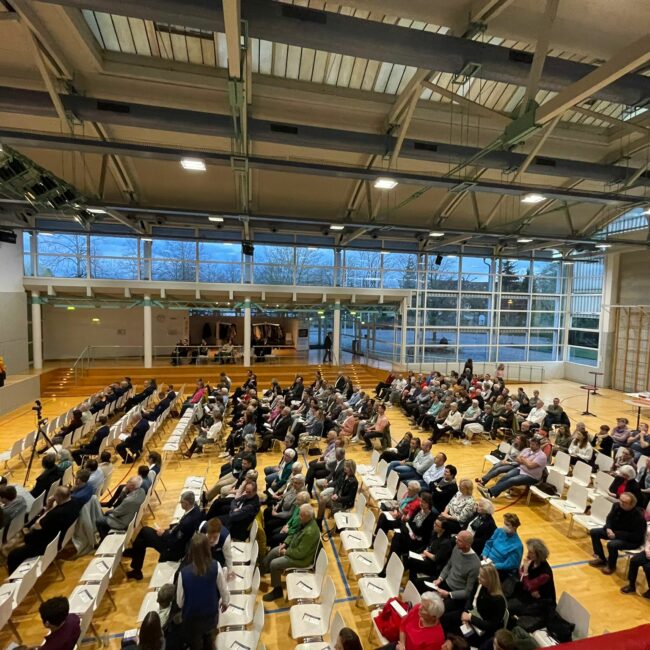 F2C1E54A 34DB 40C3 B57E BCC8C2DCB2AA