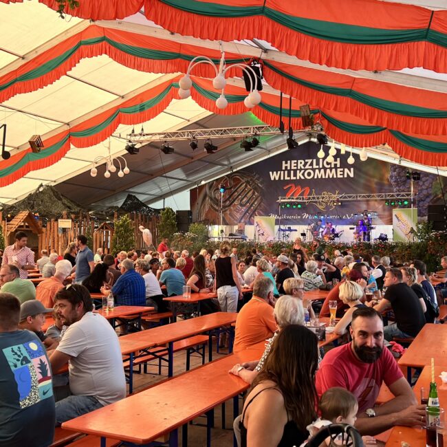 02E50818 07FF 40AF BCB1 D449DDFC3932