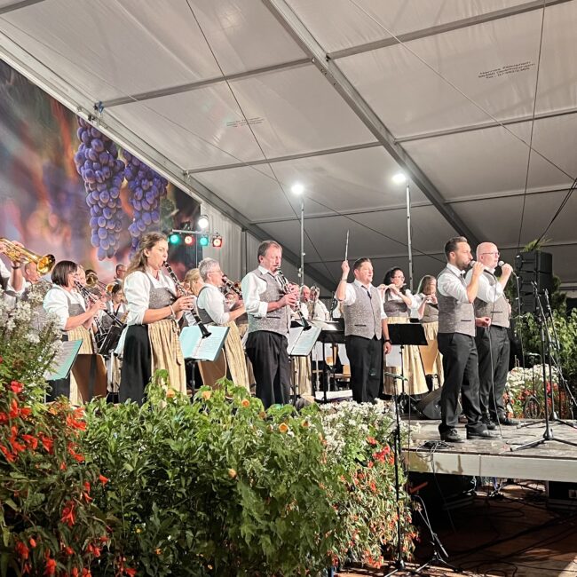 117A2958 AD25 4483 99F2 CDAF04F8652E