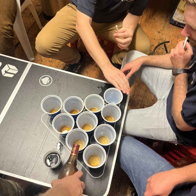 22 08 20 03 38 57 0457