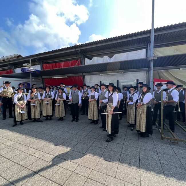 22 08 28 16 53 21 9306