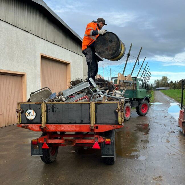 22 10 23 13 22 56 1185