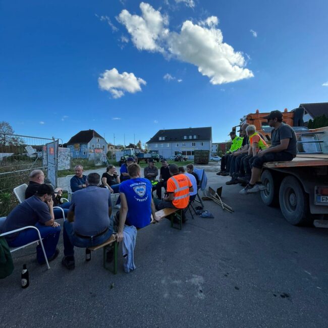 22 10 23 13 23 18 1169