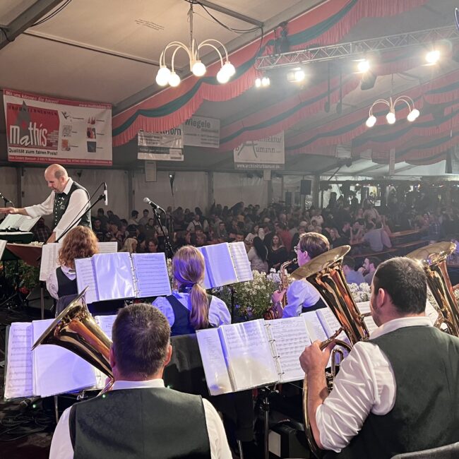 228AE421 9420 4BE1 BB3B 3663E6063050