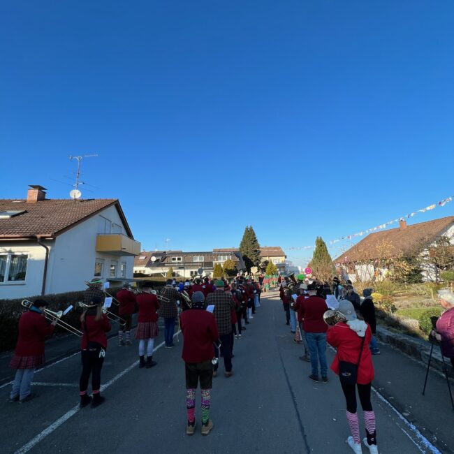 23 02 12 15 45 49 3275