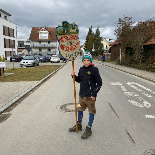 23 02 19 13 11 00 3529