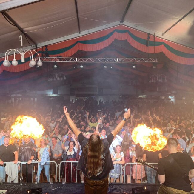 5B81A018 B107 4FC6 AE65 D029A93C544D