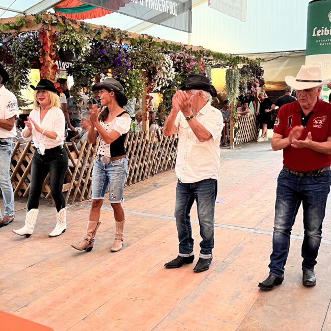 6F398B3C ECB4 4B5C 9F43 FF7A63A89F26