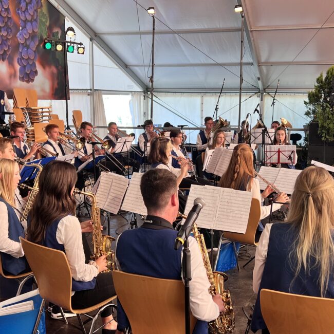 AEF0DC7B BAFA 4D5F BCF8 73B46FE4F8B7