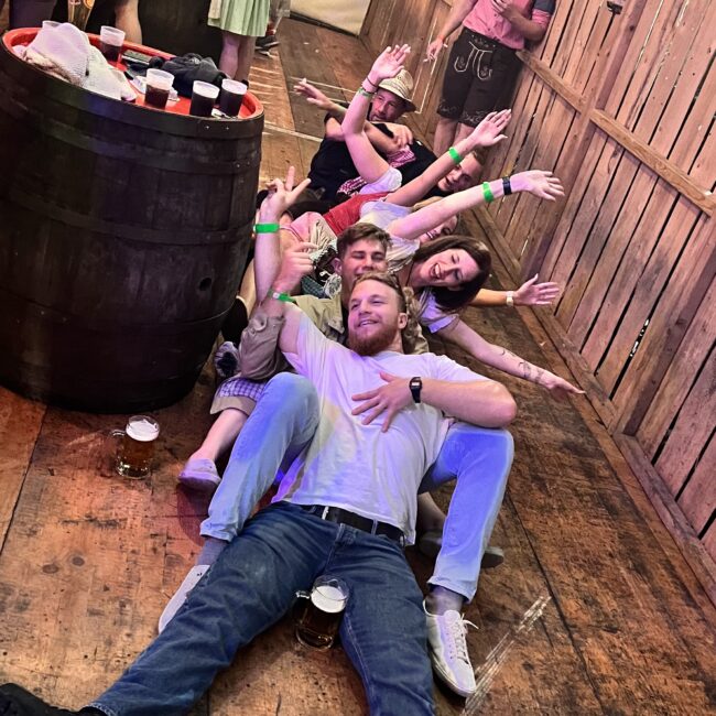 F11656DE A418 41BA 8500 04E01AA3487F