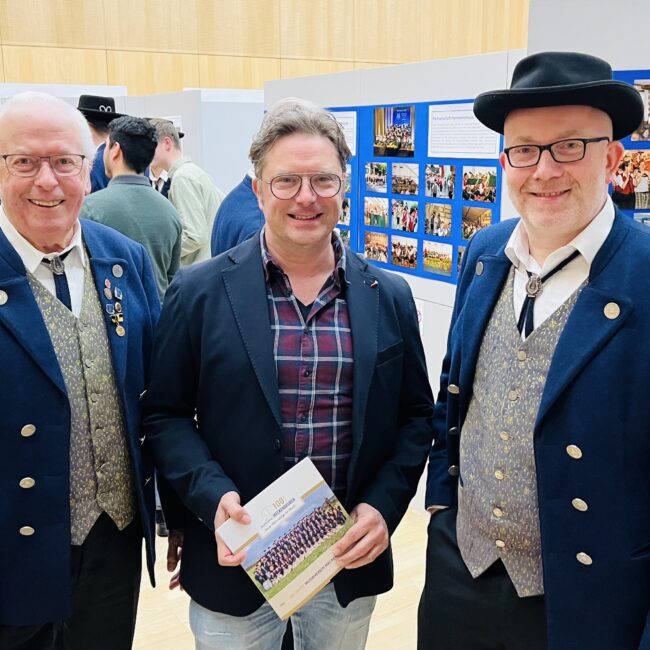 23 03 31 19 06 47 4297