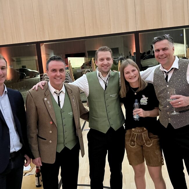 23 03 31 23 06 29 4488