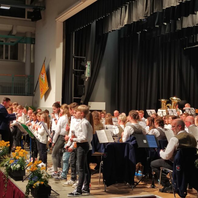 23 04 01 23 33 05 4645