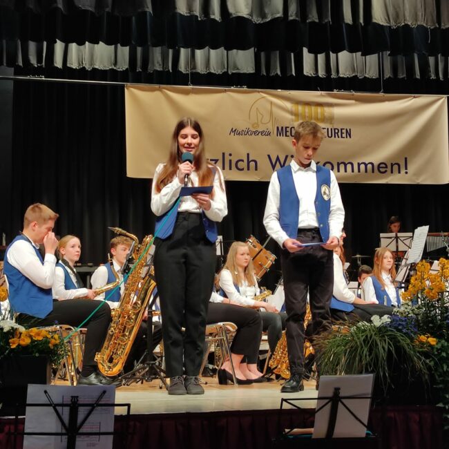 23 04 01 23 33 26 4616