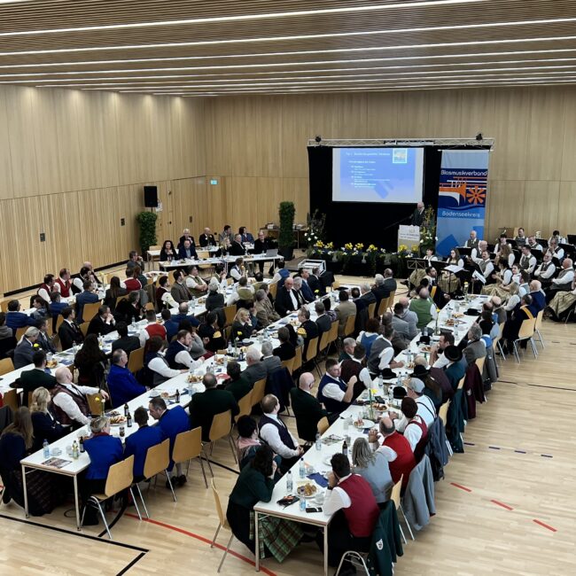 23 04 02 10 49 36 4695