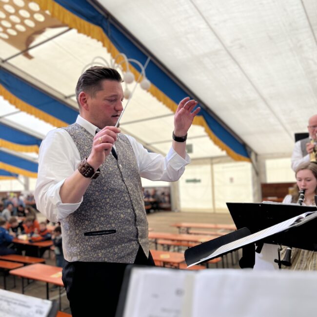 23 05 01 11 46 15 5272