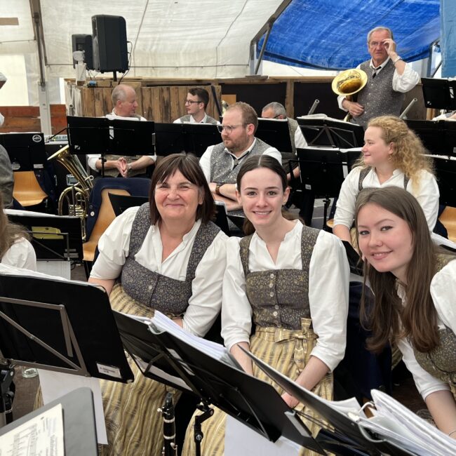 23 05 01 12 28 07 5305