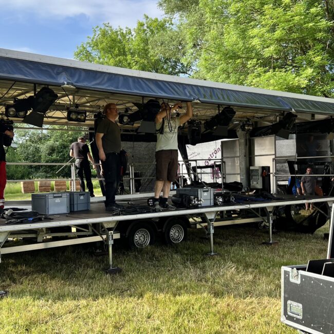 23 05 25 17 54 36 5898