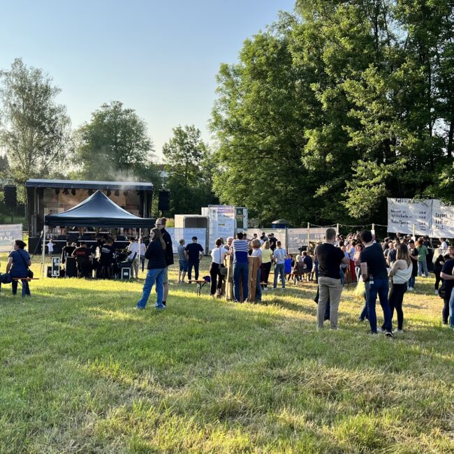 23 05 26 19 28 45 5944