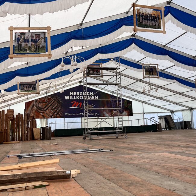 23 08 12 18 01 17 9255