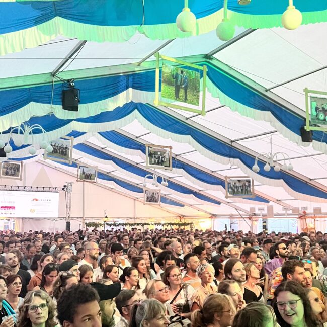 23 08 18 20 33 08 9470