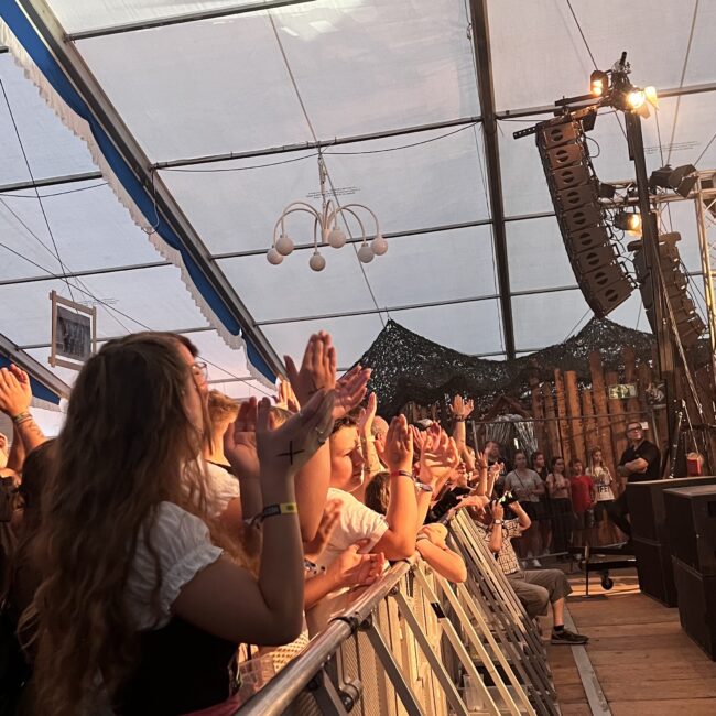 23 08 18 20 33 46 9473