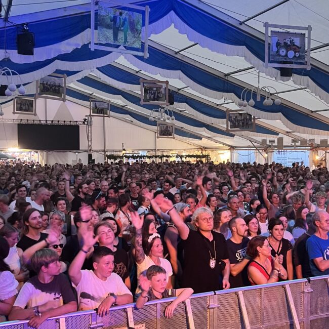 23 08 18 20 39 09 9483