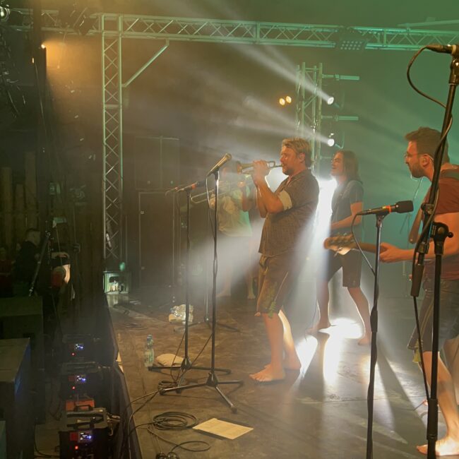 23 08 18 21 13 13 9579