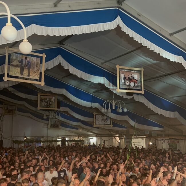 23 08 18 21 13 52 9612