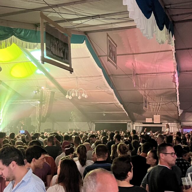 23 08 18 22 01 51 9685