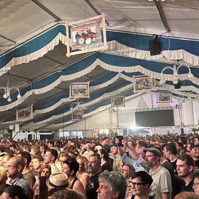 23 08 18 22 15 06 9688