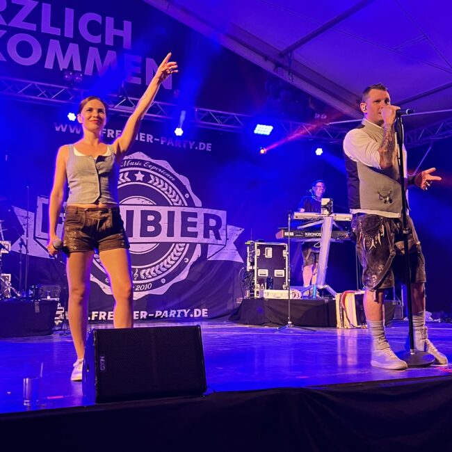 23 08 19 21 18 40 9910