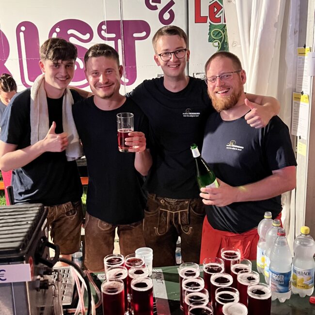 23 08 19 22 28 08 9943