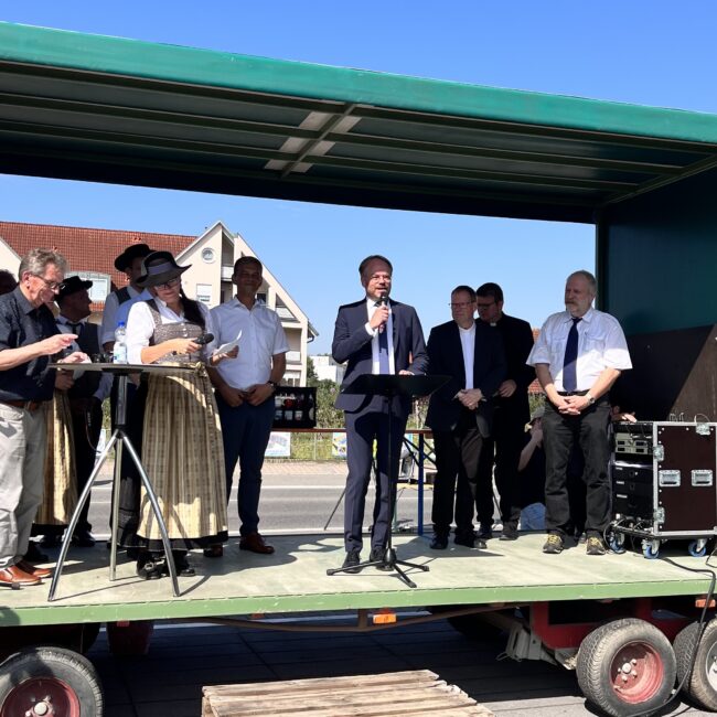 23 08 20 10 55 42 0129