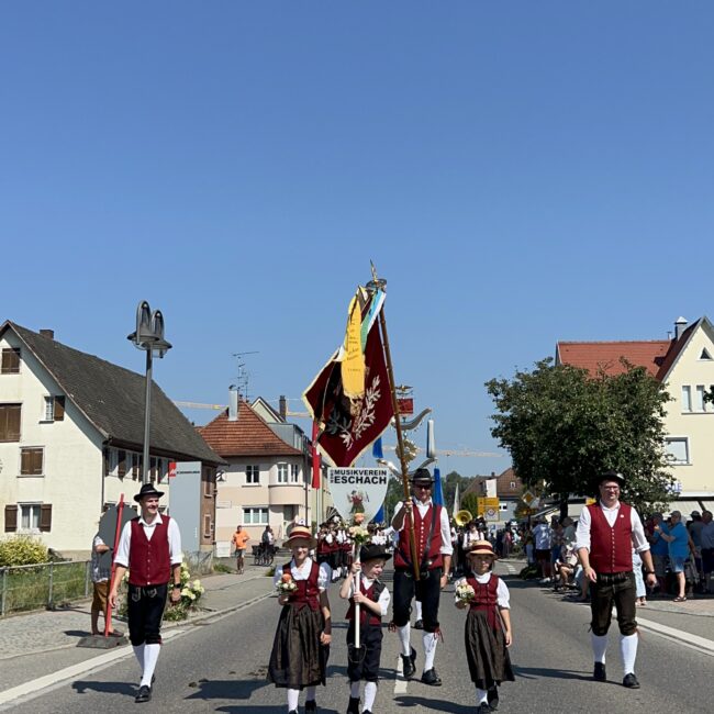 23 08 20 11 38 06 0212