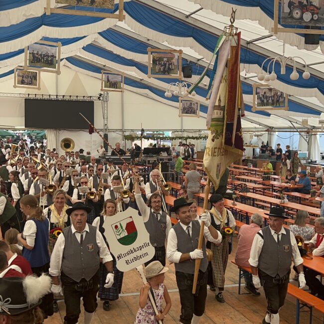 23 08 20 11 52 30 0248