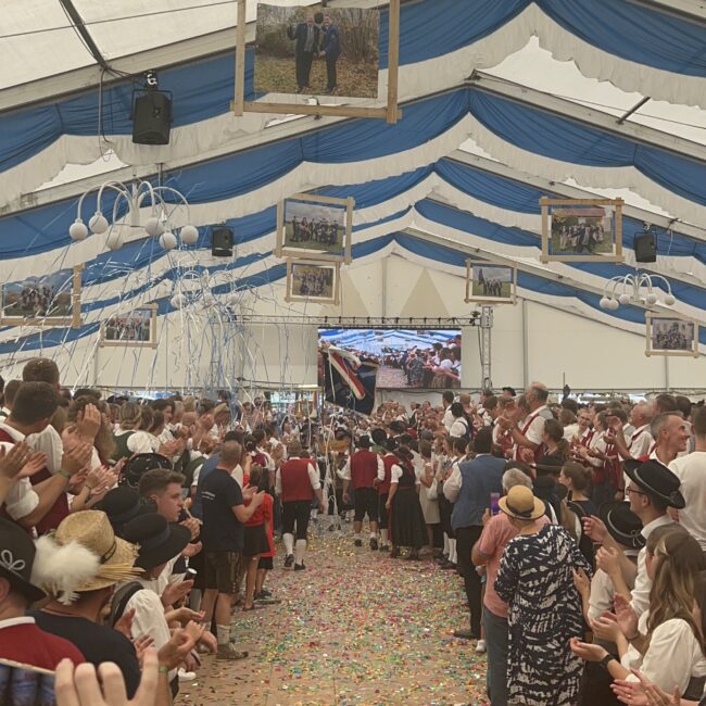 23 08 20 13 33 54 0577