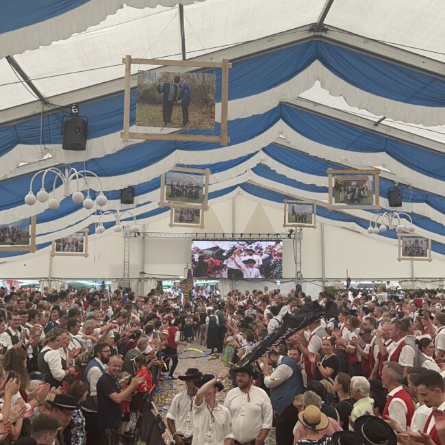 23 08 20 13 35 38 0592