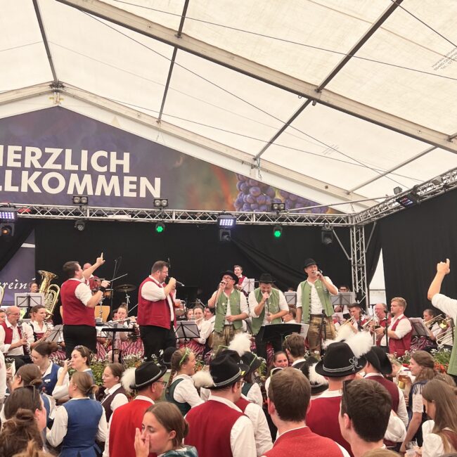 23 08 20 14 42 41 0676